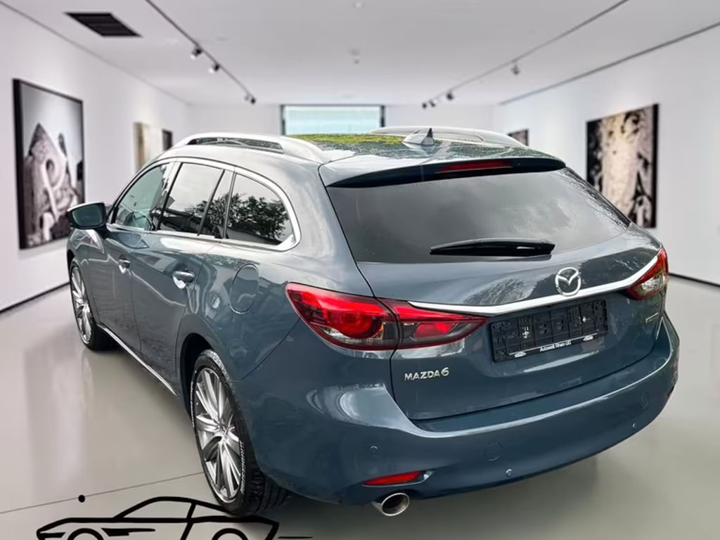 Mazda 6