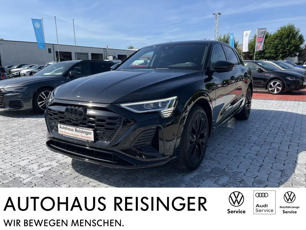Audi Q8 e-tron Quattro 55