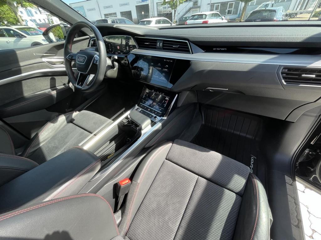 Audi Q8 e-tron