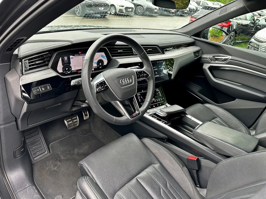 Audi Q8 e-tron