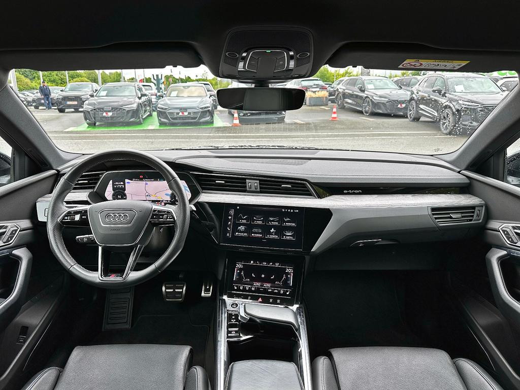 Audi Q8 e-tron