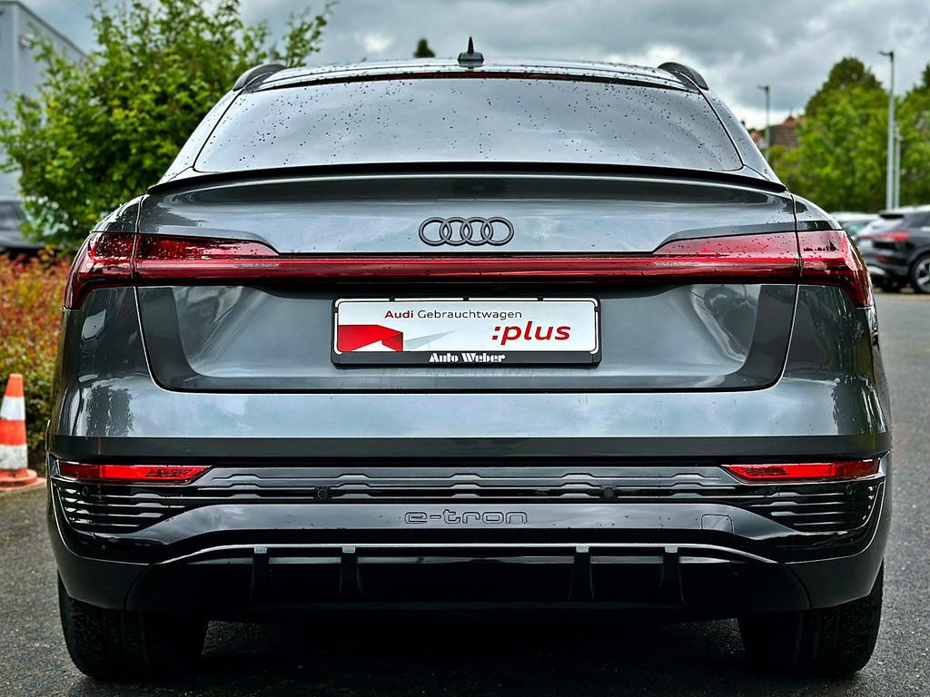 Audi Q8 e-tron