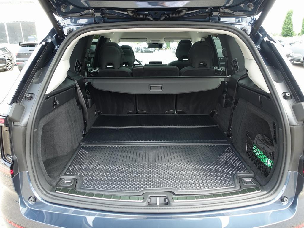 Volvo EX90