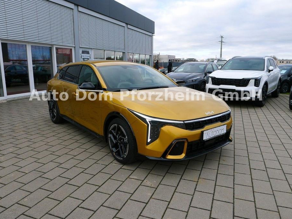 Kia K4