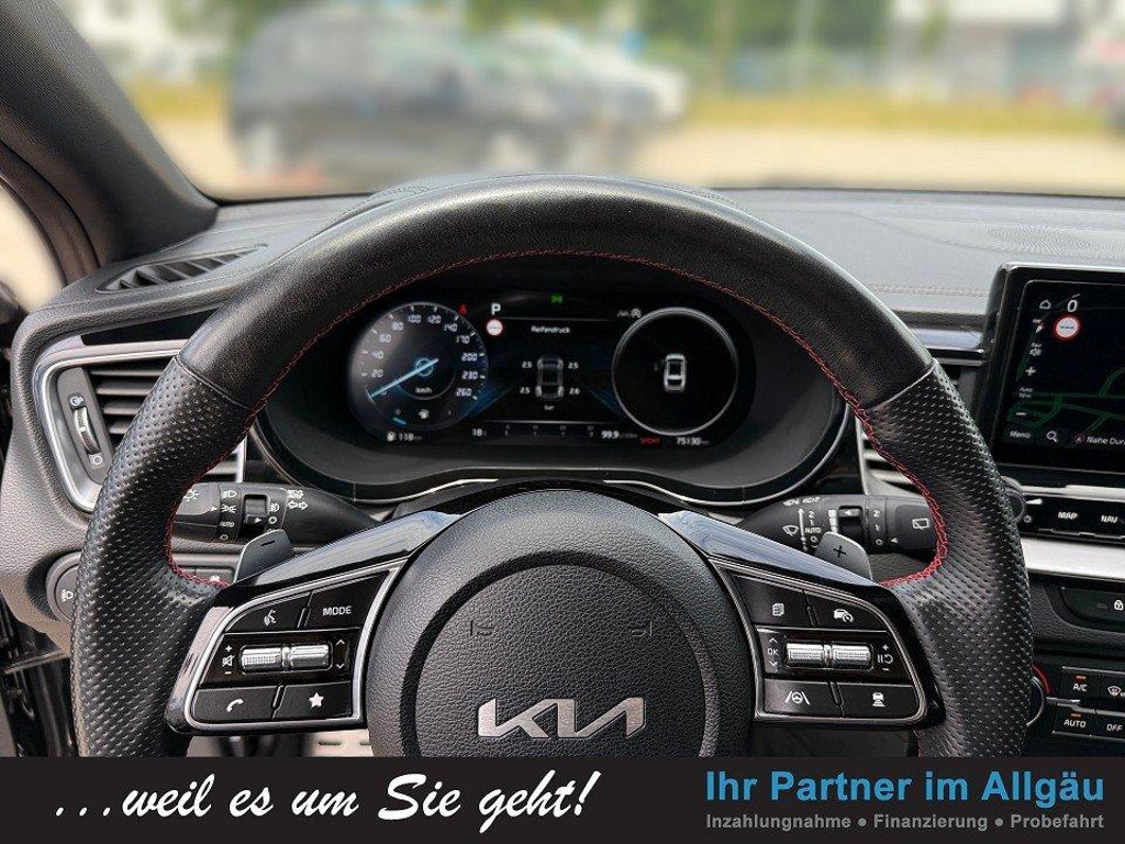 Kia ProCeed