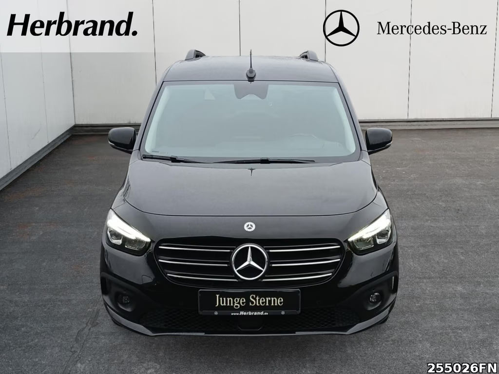 Mercedes-Benz T 180
