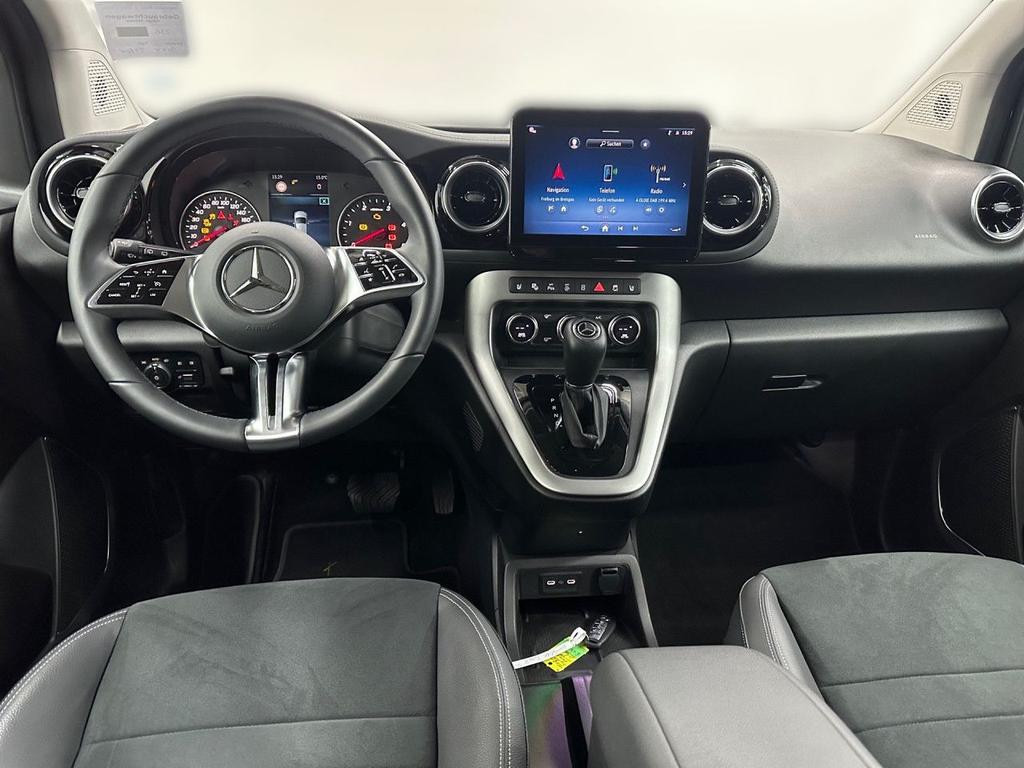 Mercedes-Benz T 180