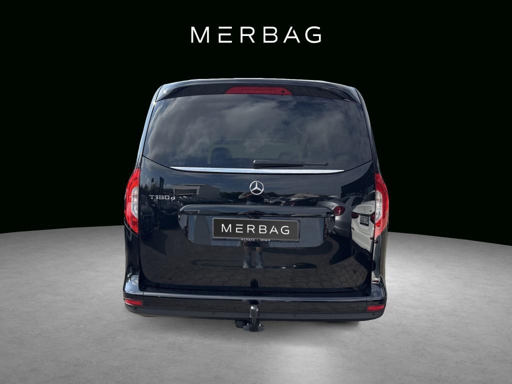 Mercedes-Benz T 180