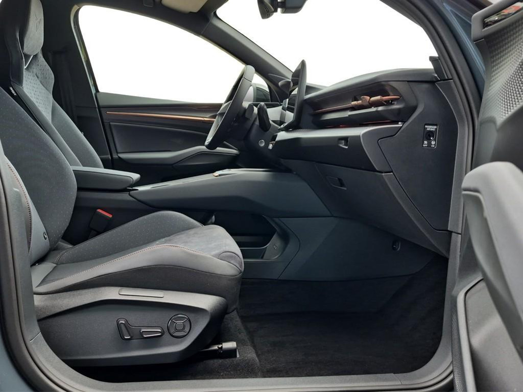 Cupra Raval