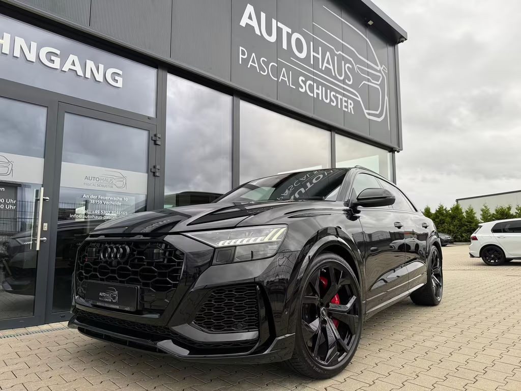 Audi RS Q8 RS Q8/UPE 197.000€/AHK*305km/h*PANO/HUD/ACC