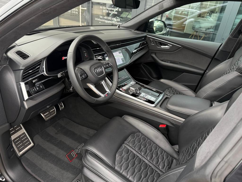 Audi RS Q8