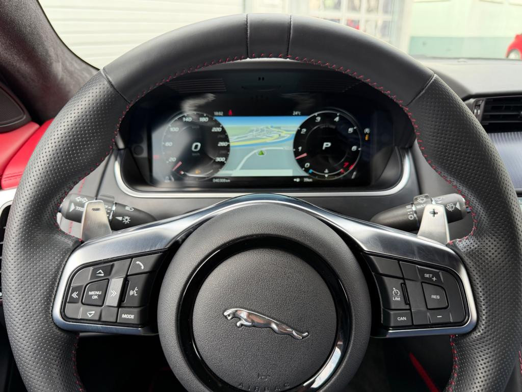 Jaguar F-Type