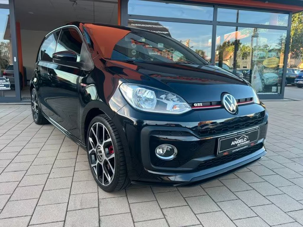 Volkswagen up! GTI