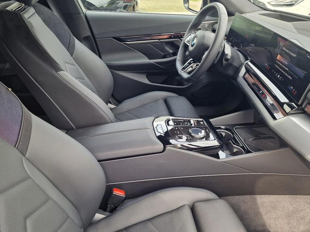 BMW 5 Serie 540 M-Sport xDrive 540d