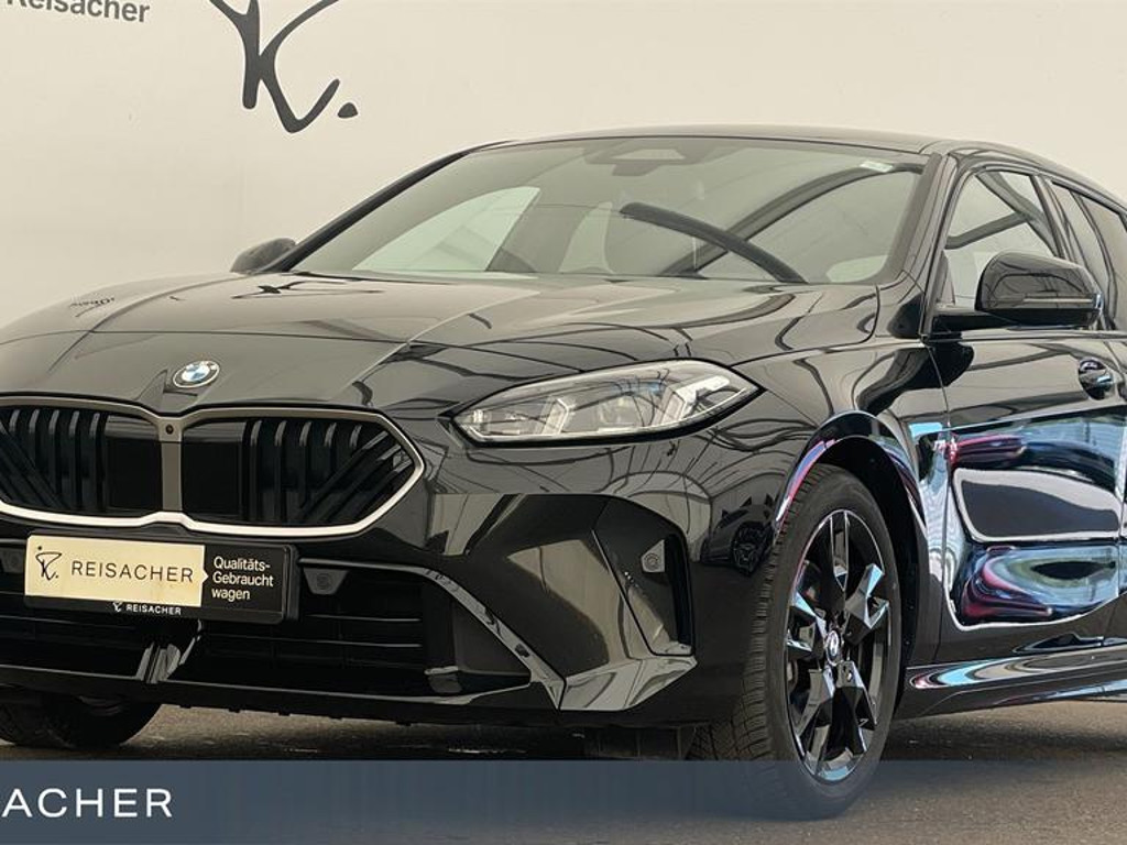 BMW 1 Serie 120 M-Sport Sedan