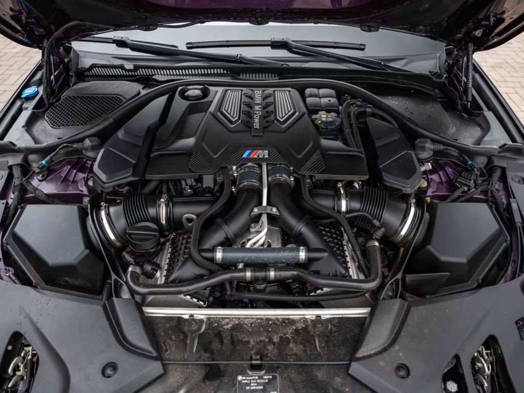 BMW M5