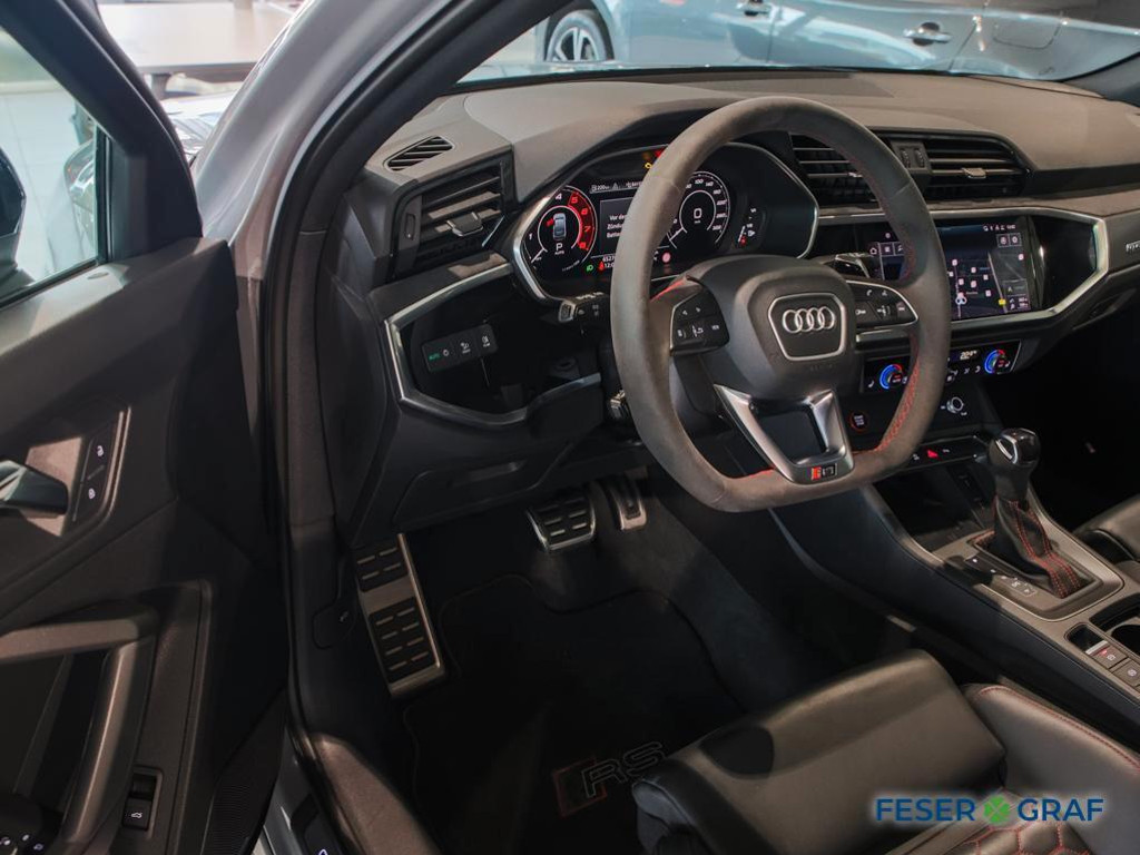 Audi RS Q3