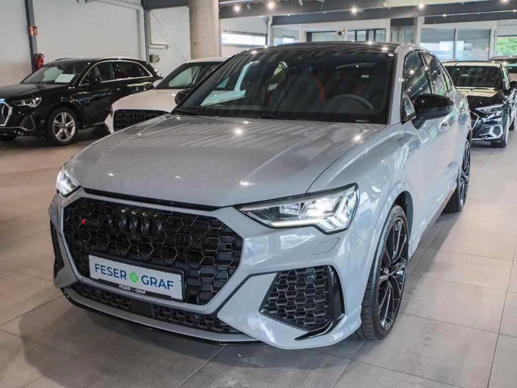 Audi RS Q3