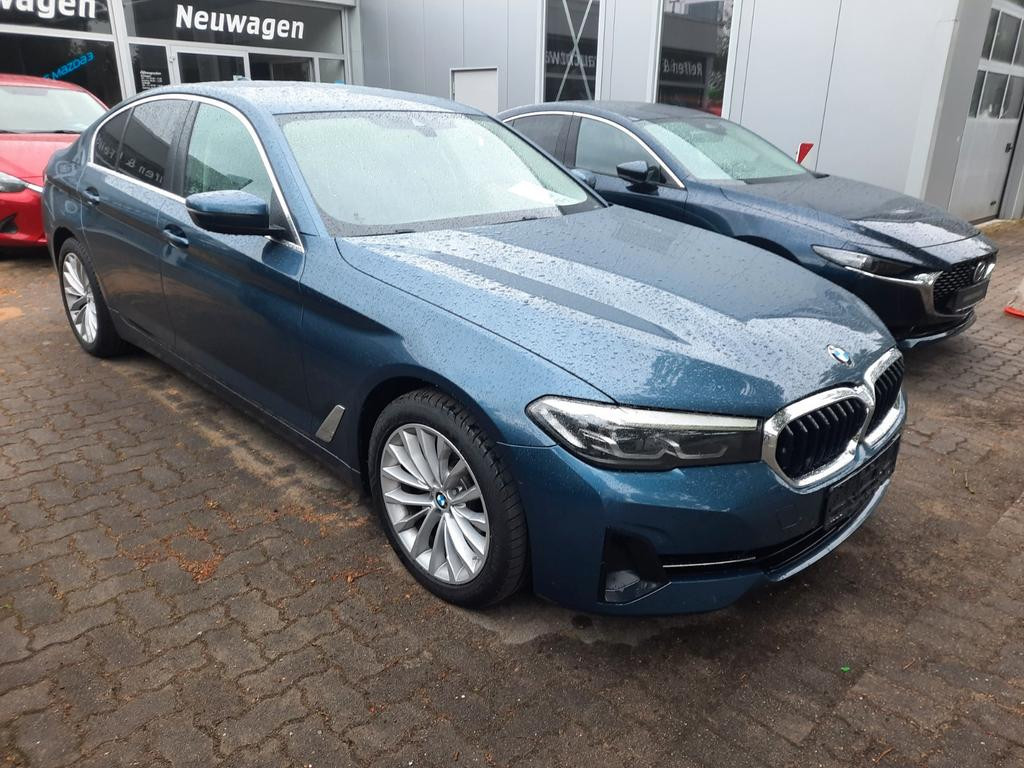 BMW 5 Serie 520 xDrive Sedan 520d