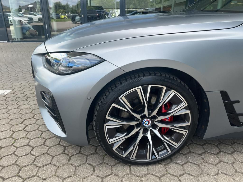 BMW M440