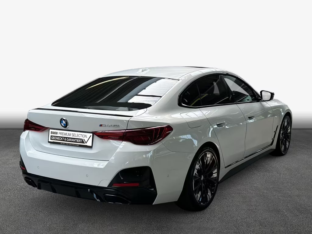 BMW M440