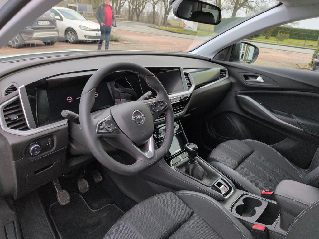 Opel Grandland