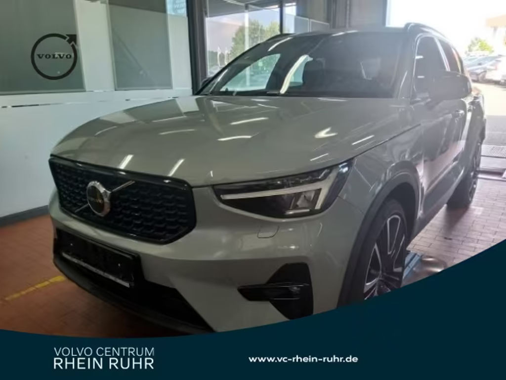 Volvo XC40 Ultimate Dark