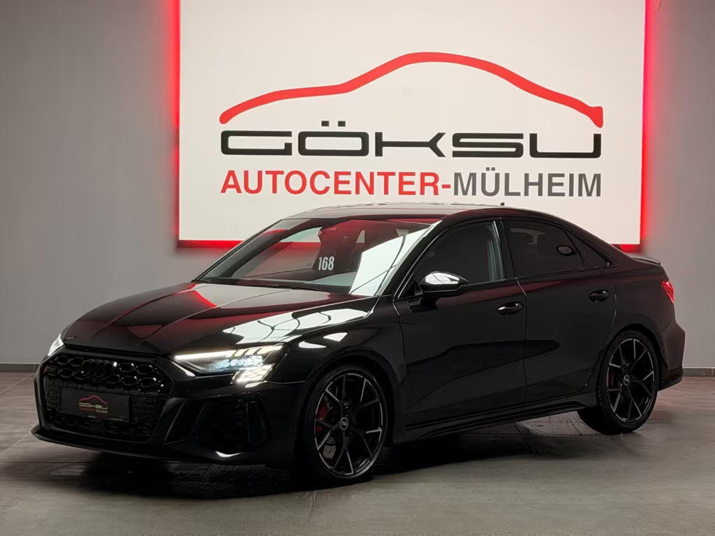 Audi RS3 Sedan Quattro