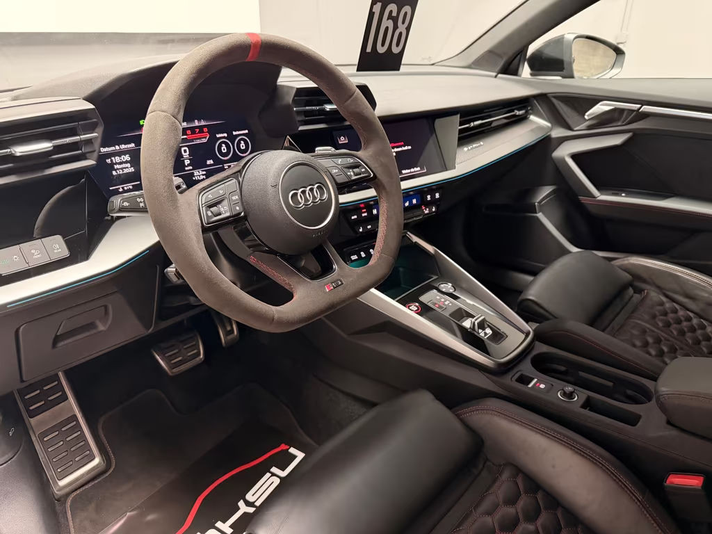 Audi RS3