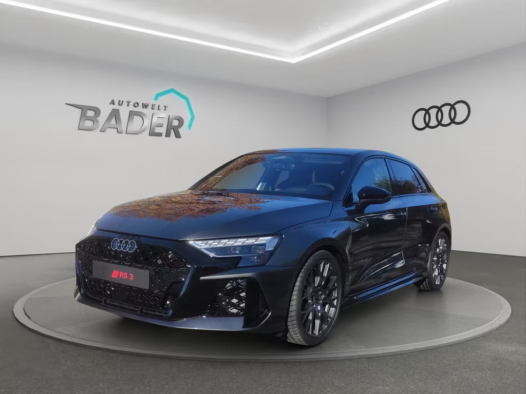 Audi RS3 Sportback Sedan S-Tronic