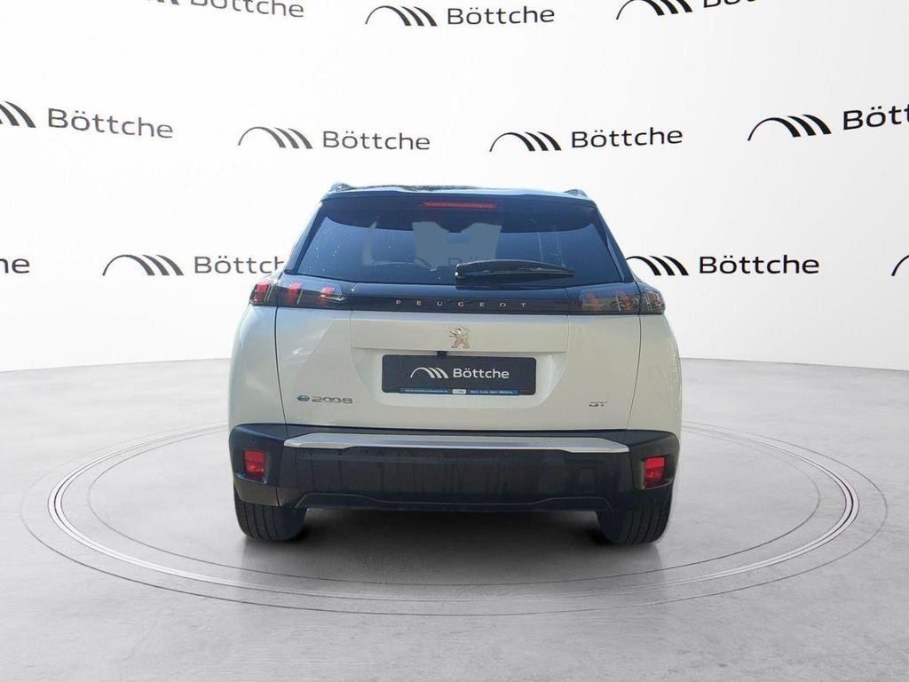 Peugeot e-2008