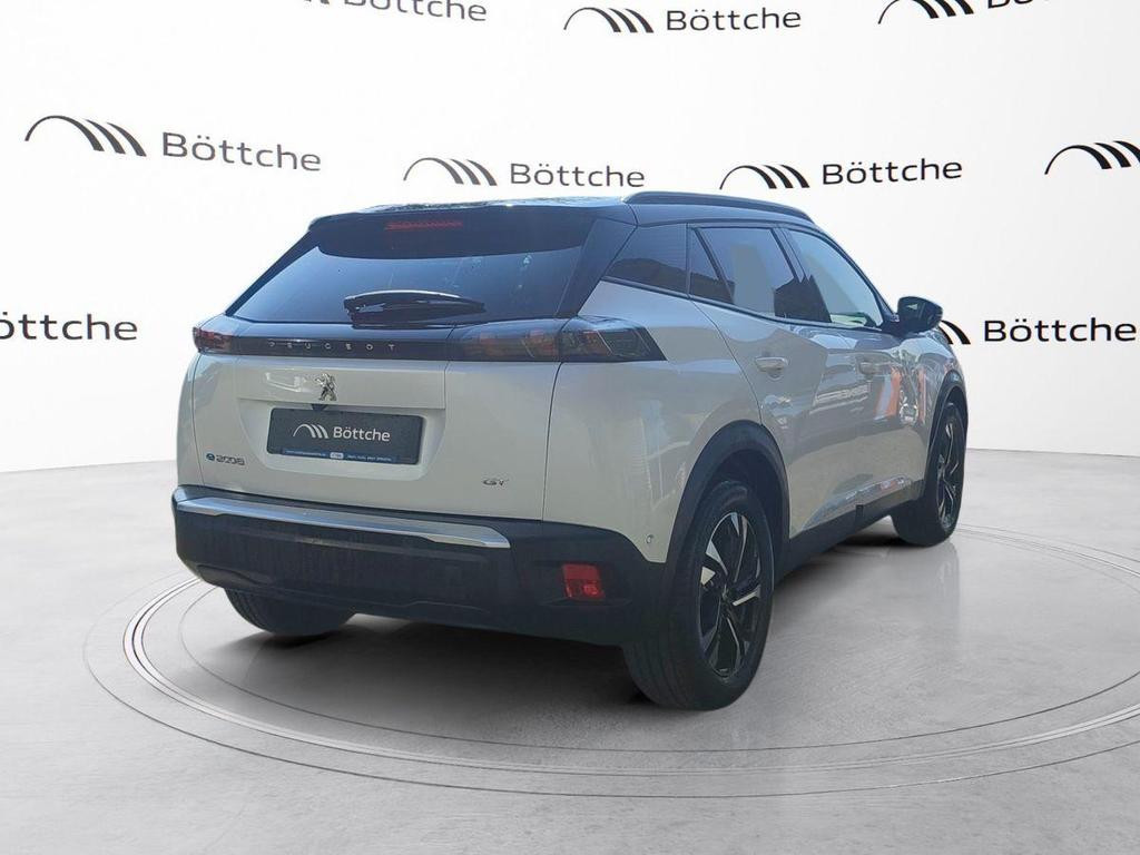 Peugeot e-2008