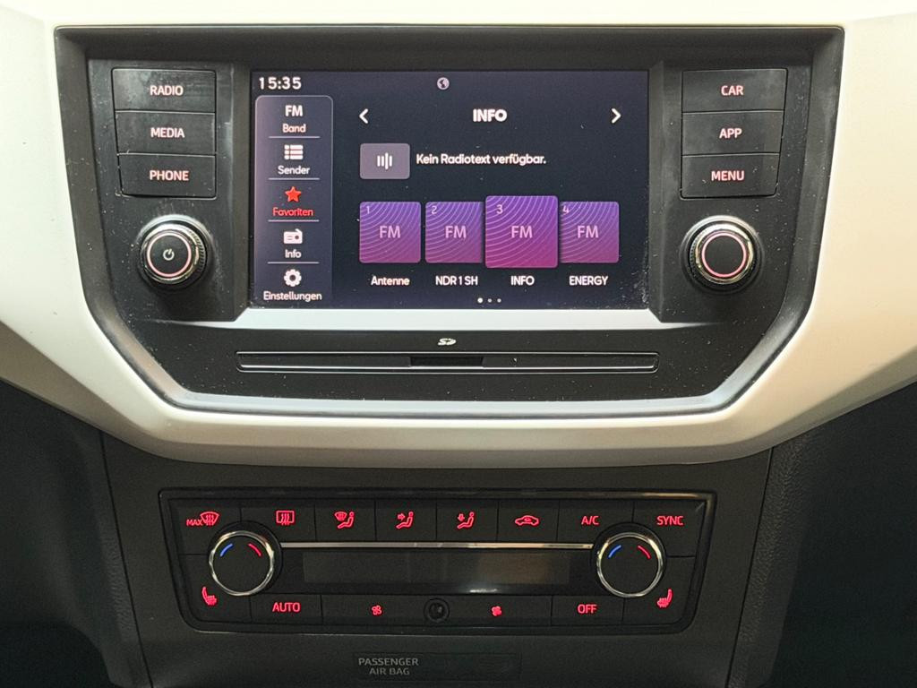 Seat Arona