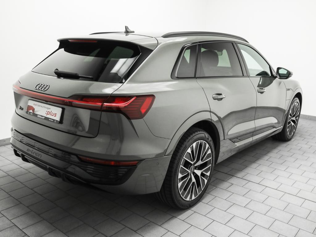 Audi Q8 e-tron
