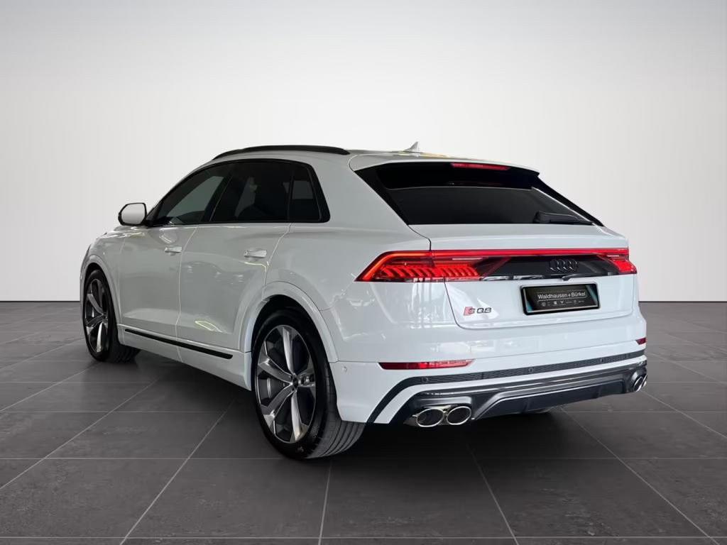 Audi SQ8
