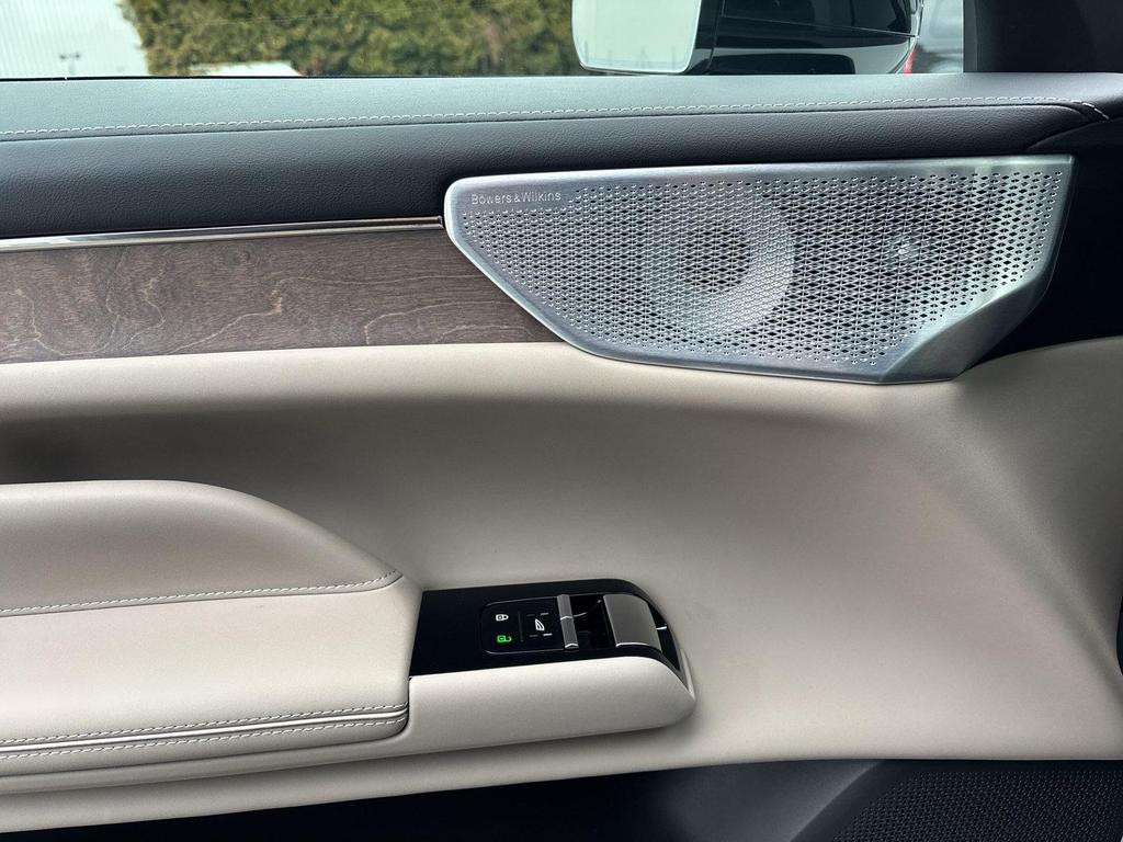 Volvo ES90