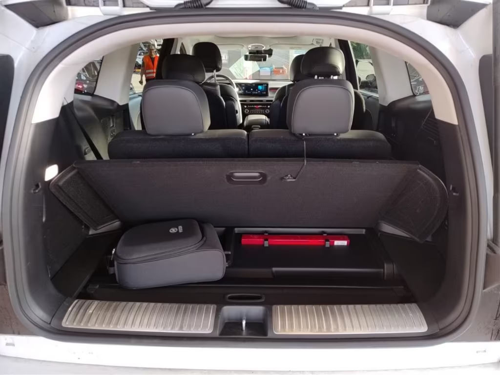 Hyundai IONIQ 9