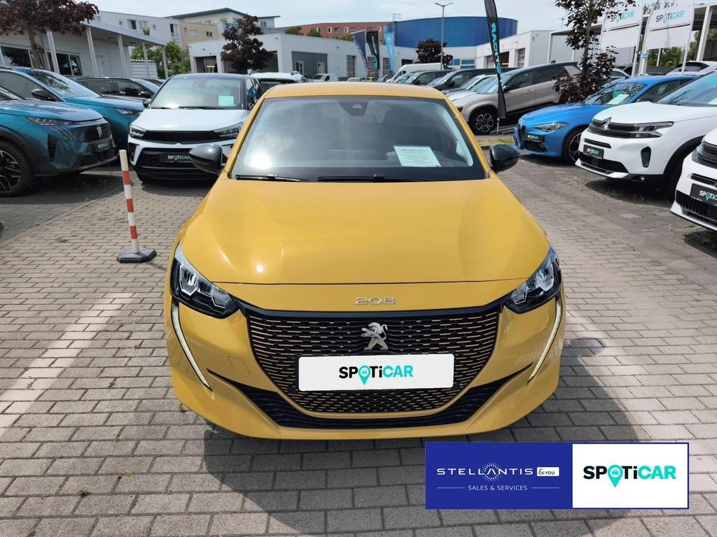 Peugeot e-208