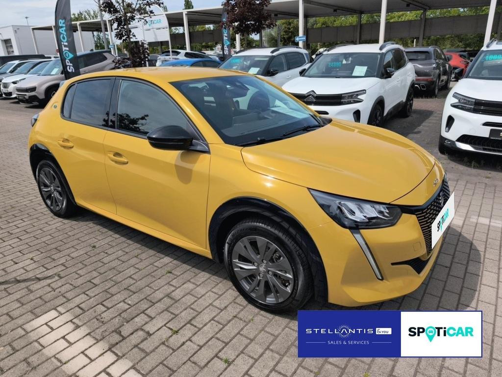 Peugeot e-208