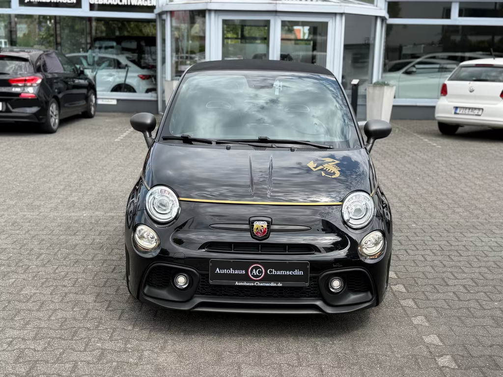 Abarth 595C T-Jet Scorpionissima