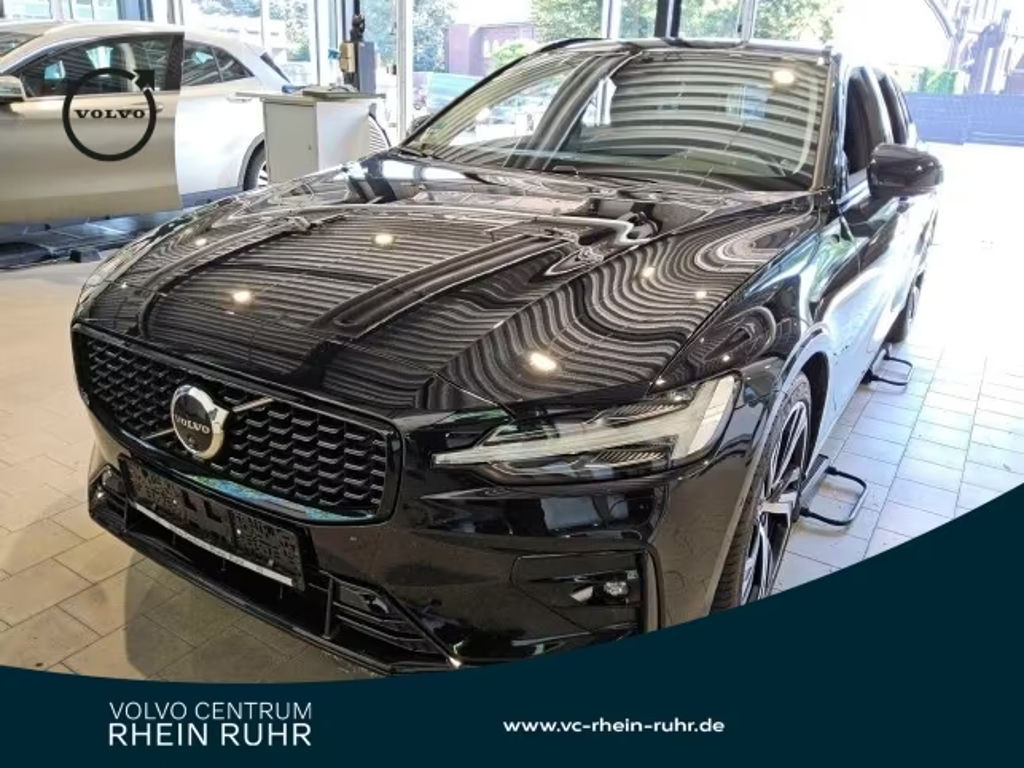 Volvo V60 Plus Dark