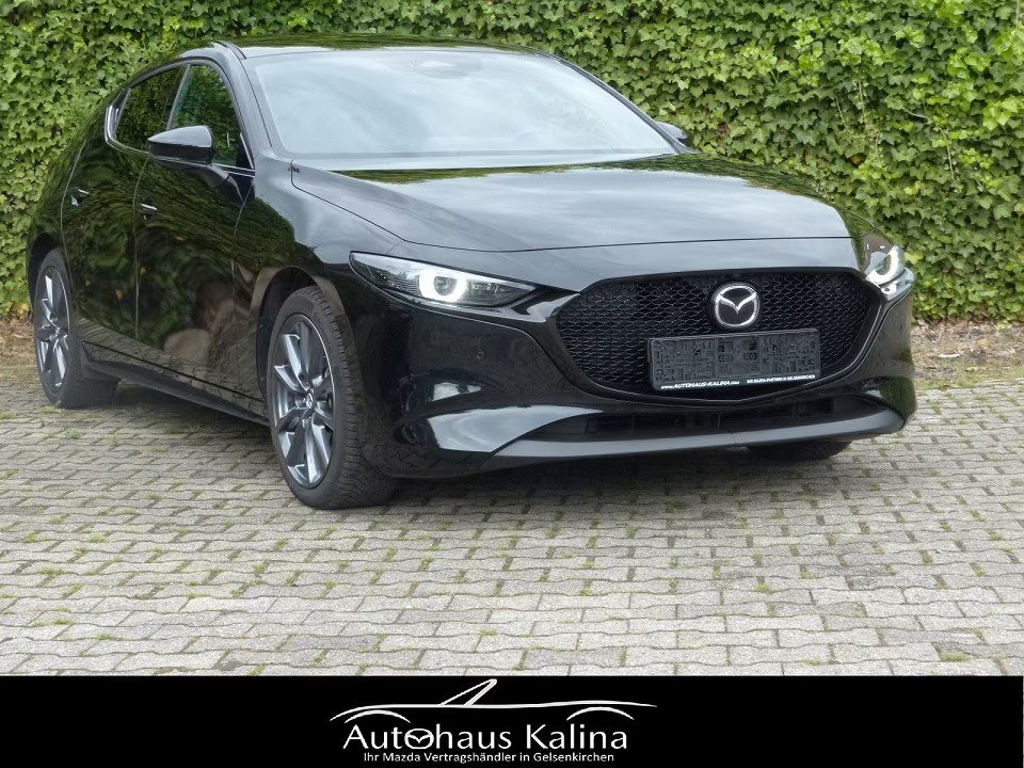 Mazda 3 SkyActiv Exclusive-line 2.5L e-Skyactiv