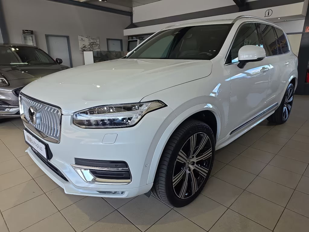 Volvo XC90 AWD Plus Bright