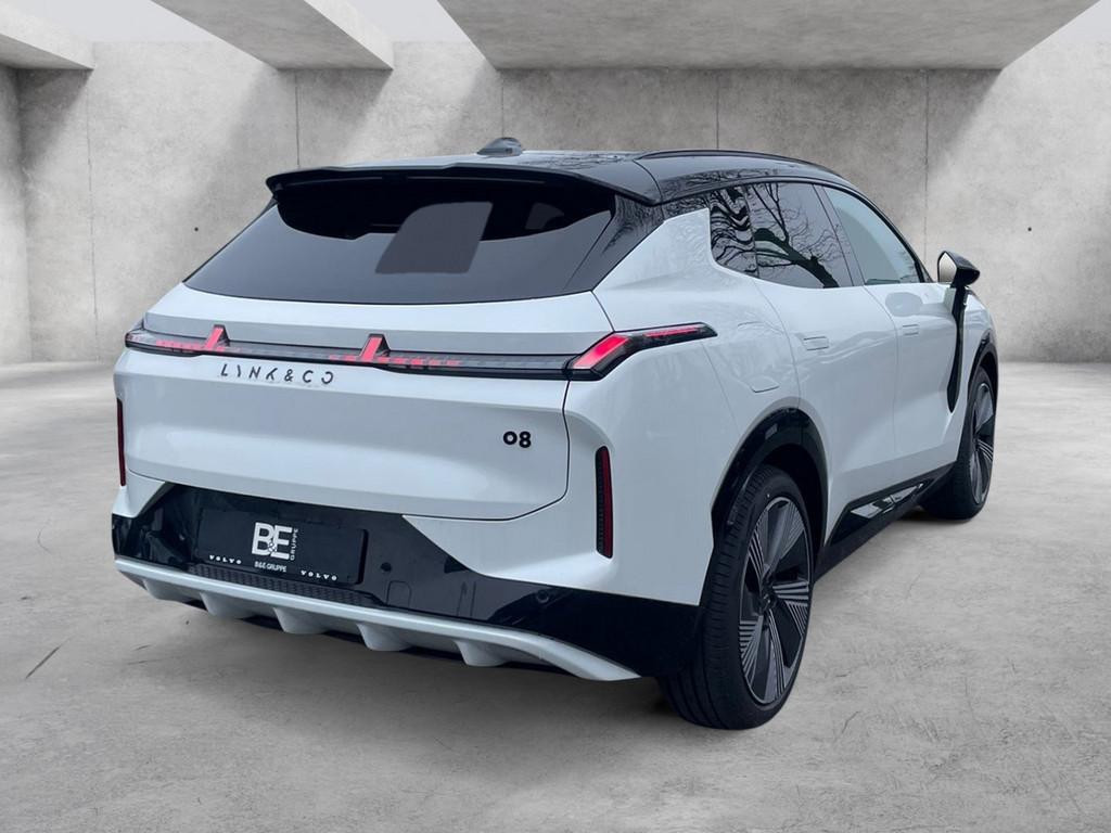 Lynk&Co 08