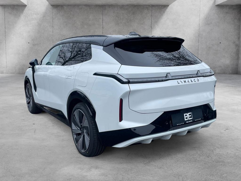 Lynk&Co 08