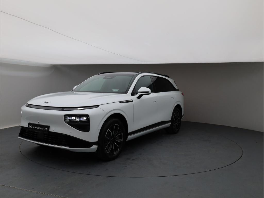 Xpeng G9