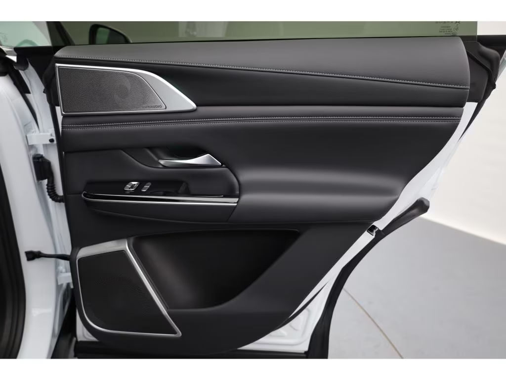 Xpeng G9
