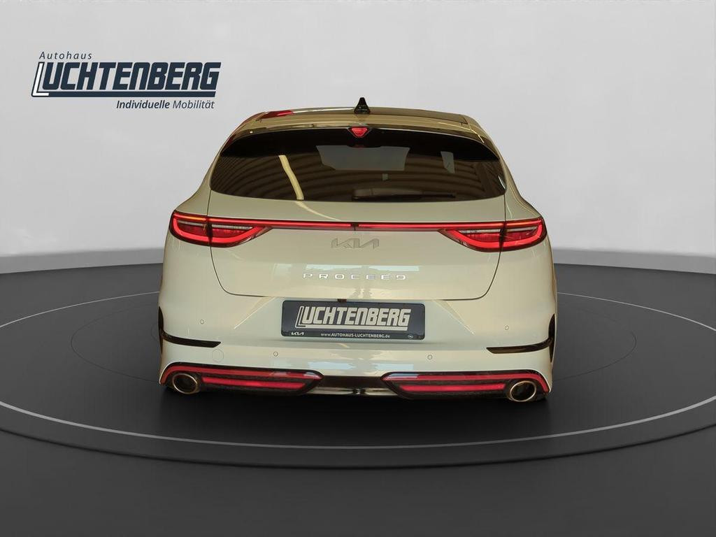 Kia ProCeed