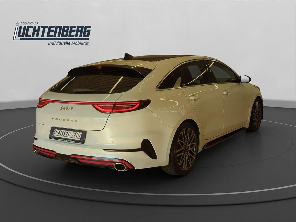 Kia ProCeed