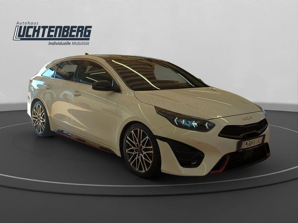 Kia ProCeed